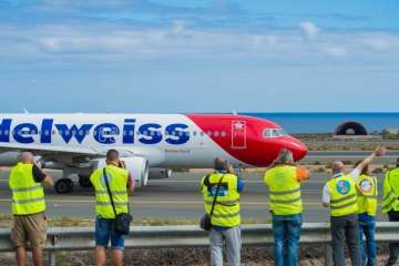  Gando congrega a 65 aficionados a la fotografía aeronáutica (Foto Antonio Rico)
